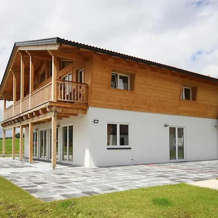 Mit Sauna *